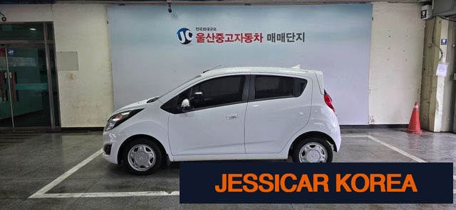 2014 Chevrolet Spark - Thumbnail 17