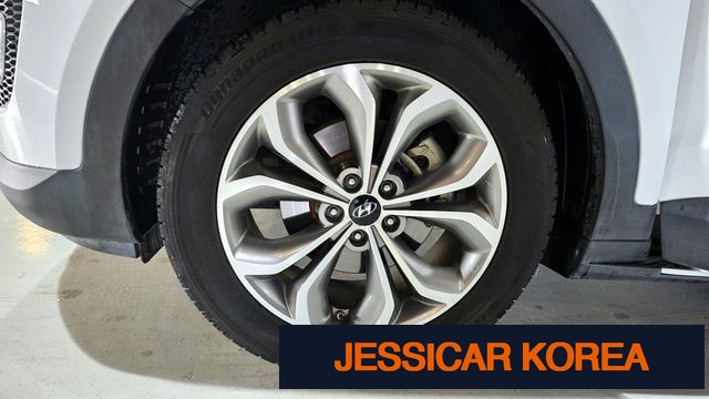 2015 Hyundai Santa Fe DM - Thumbnail 8