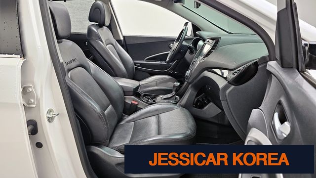 2015 Hyundai Santa Fe DM - Thumbnail 9