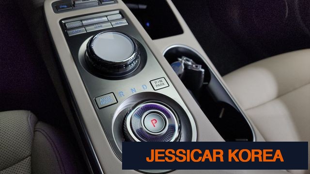 2021 Genesis GV70 - Thumbnail 5