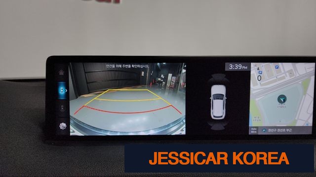 2021 Genesis GV70 - Thumbnail 20