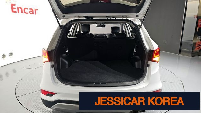 2016 Hyundai Santa Fe The Prime - Thumbnail 2