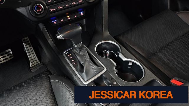 2022 Kia Sportage the bold - Thumbnail 10