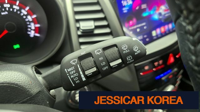 2016 KG Mobility Tivoli - Thumbnail 3