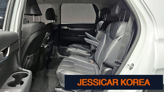 2021 Hyundai Palisade - Thumbnail 2