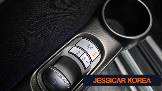 2022 Genesis GV60 - Thumbnail 6