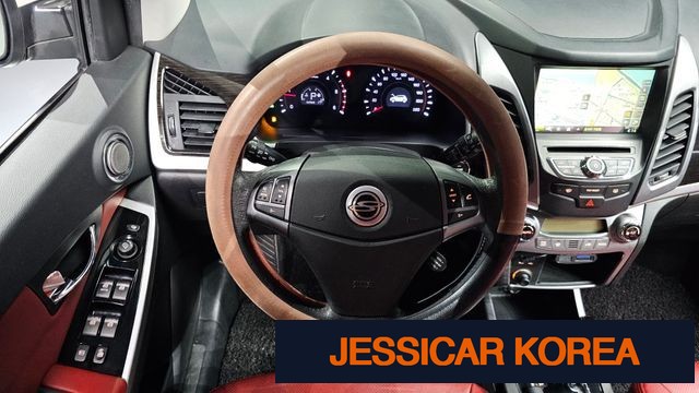 2014 KG Mobility New Korando C - Thumbnail 5
