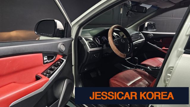 2014 KG Mobility New Korando C - Thumbnail 13