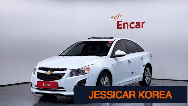 2013 Chevrolet Cruze - Thumbnail 2