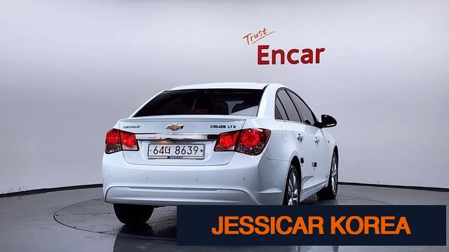 2013 Chevrolet Cruze - Thumbnail 10