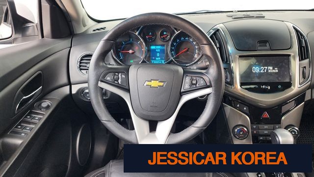 2013 Chevrolet Cruze - Thumbnail 19