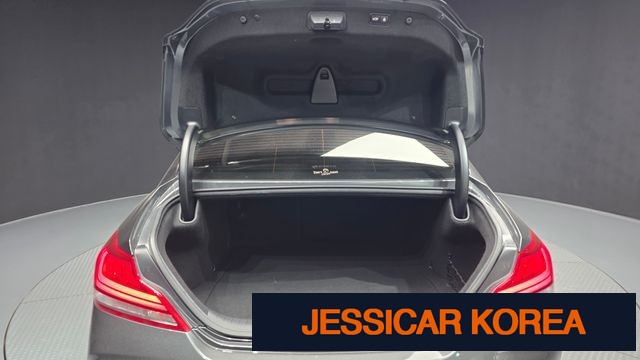 2019 Genesis G70 - Thumbnail 20