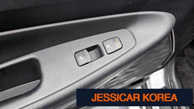 2021 Hyundai The New Santa Fe - Thumbnail 3