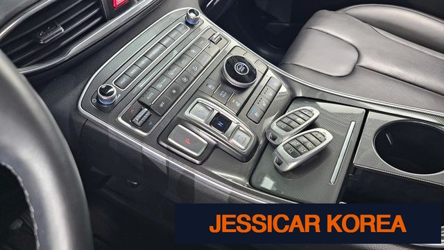 2021 Hyundai The New Santa Fe - Thumbnail 13