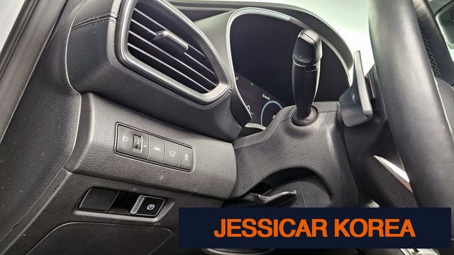 2021 Hyundai The New Santa Fe - Thumbnail 15