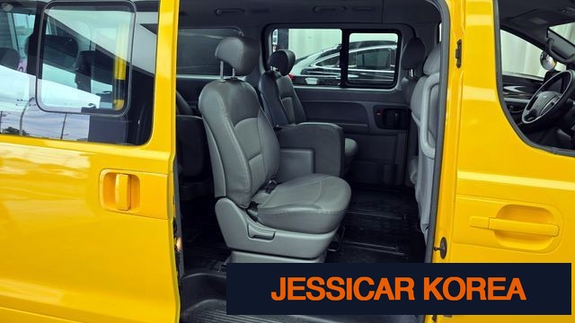 2011 Hyundai Grand Starex - Thumbnail 8