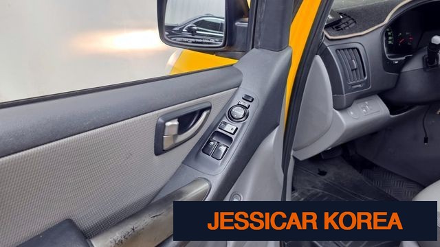 2011 Hyundai Grand Starex - Thumbnail 12
