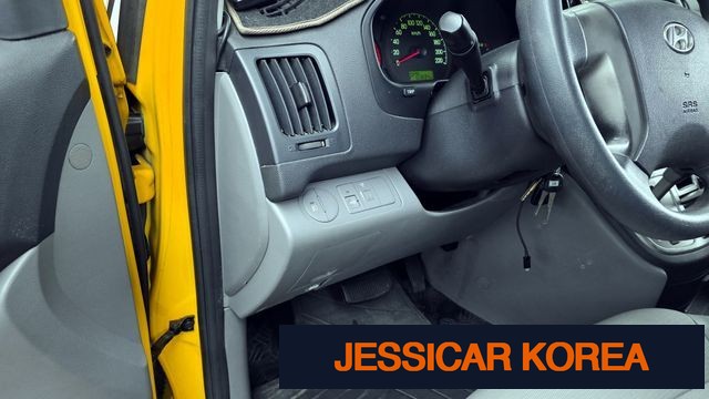 2011 Hyundai Grand Starex - Thumbnail 13