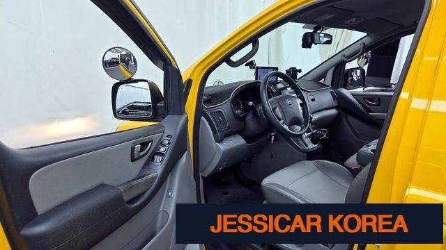 2011 Hyundai Grand Starex - Thumbnail 15