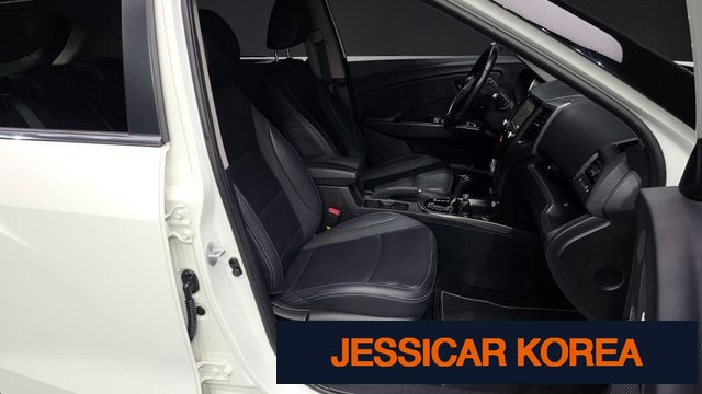 2017 KG Mobility Tivoli - Thumbnail 6