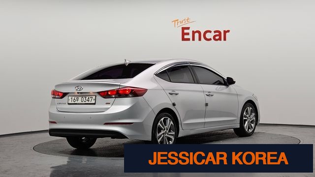 2017 Hyundai Avante AD - Thumbnail 8