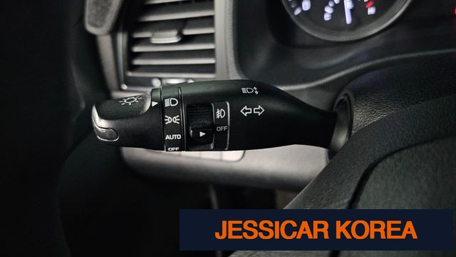 2017 Hyundai Avante AD - Thumbnail 18
