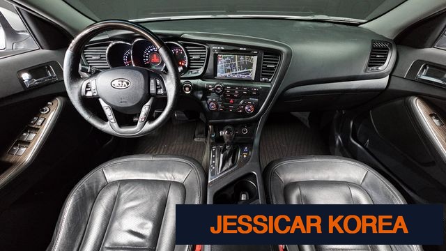 2012 Kia K5 - Thumbnail 9