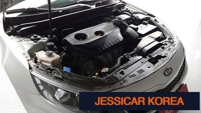 2012 Kia K5 - Thumbnail 19