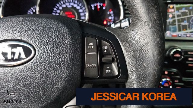 2012 Kia K5 - Thumbnail 20