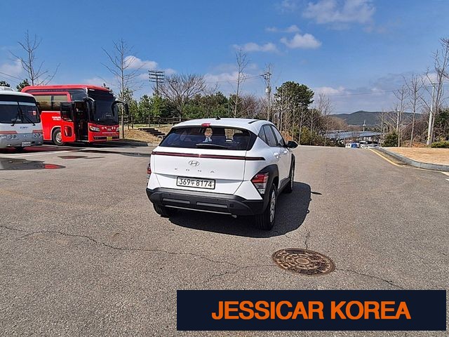 2023 Hyundai Kona (SX2) - Thumbnail 8