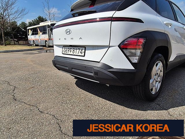 2023 Hyundai Kona (SX2) - Thumbnail 10