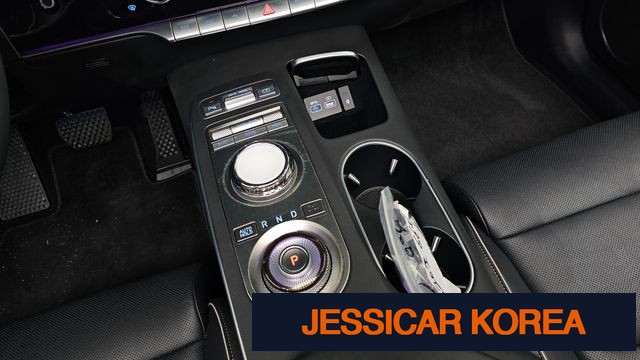 2023 Genesis GV70 - Thumbnail 20