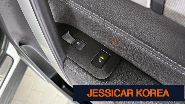 2017 Chevrolet Captiva - Thumbnail 3
