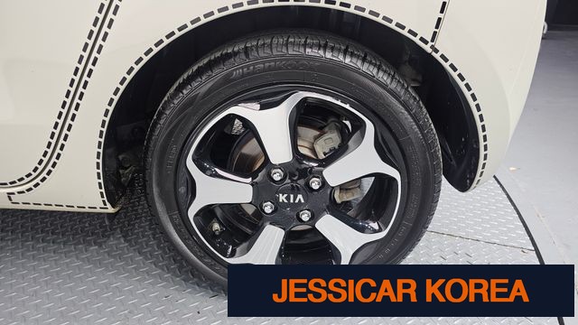 2017 Kia Ray - Thumbnail 14
