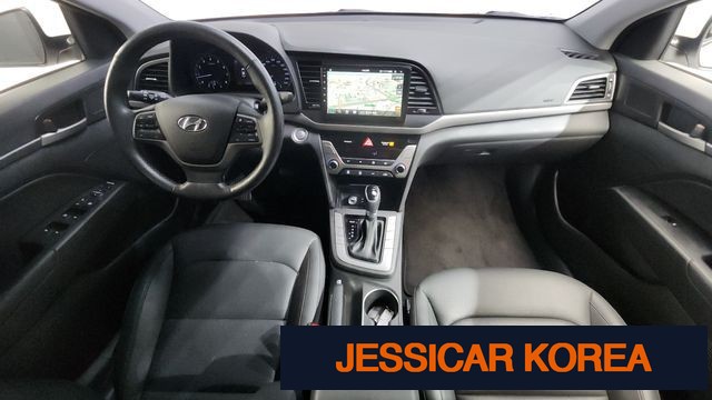 2016 Hyundai Avante AD - Thumbnail 2