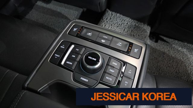 2014 Hyundai Genesis DH - Thumbnail 5