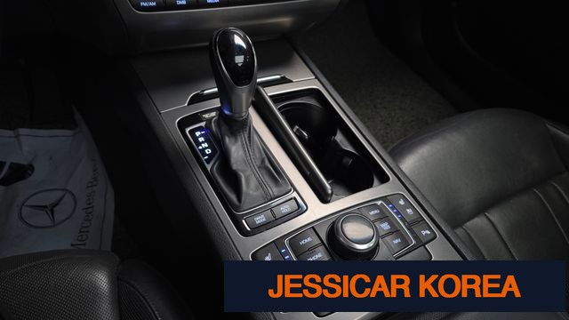 2014 Hyundai Genesis DH - Thumbnail 9