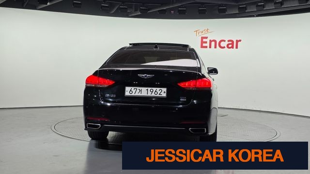 2014 Hyundai Genesis DH - Thumbnail 16