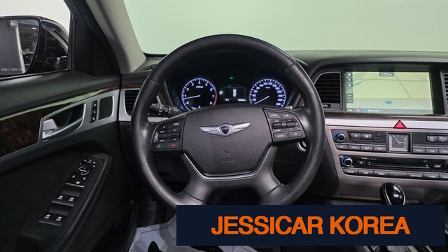 2014 Hyundai Genesis DH - Thumbnail 17