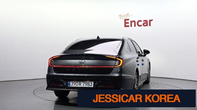 2022 Hyundai Sonata Hybrid (DN8) - Thumbnail 3