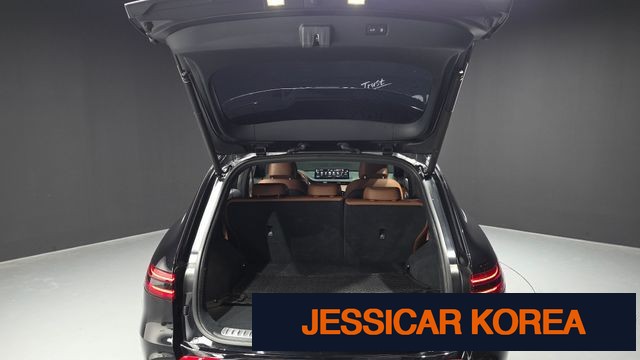 2021 Genesis GV70 - Thumbnail 6