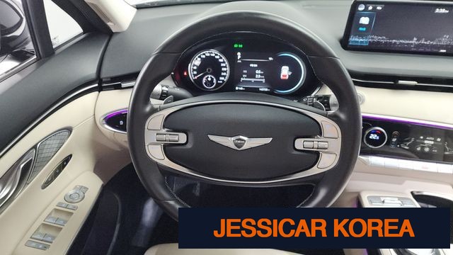 2021 Genesis GV70 - Thumbnail 7
