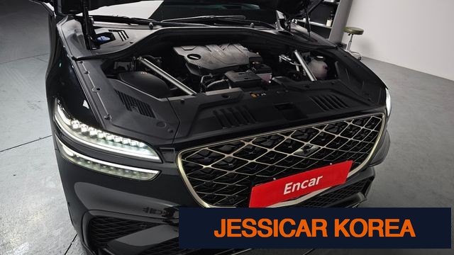 2025 Genesis GV70 - Thumbnail 10