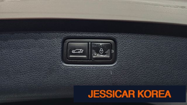 2023 Genesis GV80 - Thumbnail 10