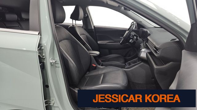 2023 Hyundai Kona (SX2) - Thumbnail 5