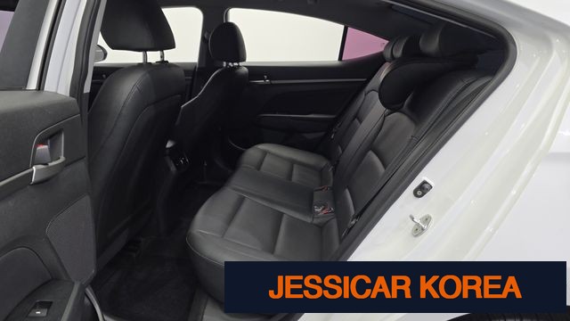 2017 Hyundai Avante AD - Thumbnail 6