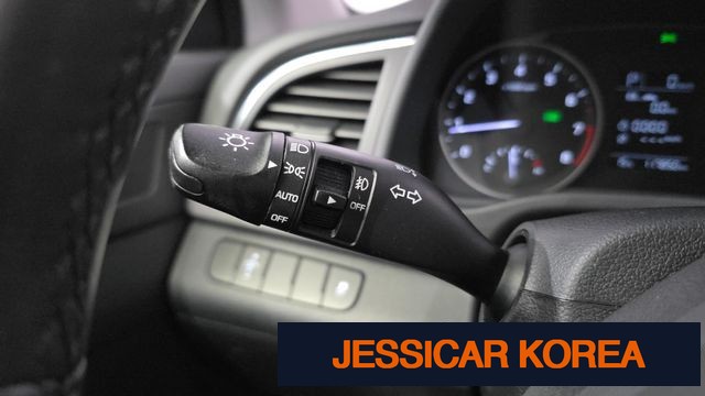 2017 Hyundai Avante AD - Thumbnail 7