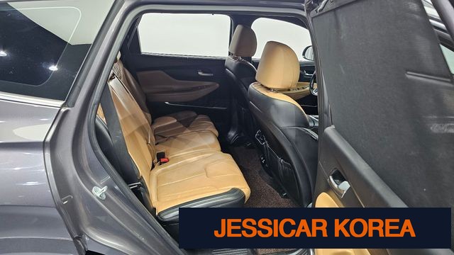2021 Hyundai The New Santa Fe - Thumbnail 6
