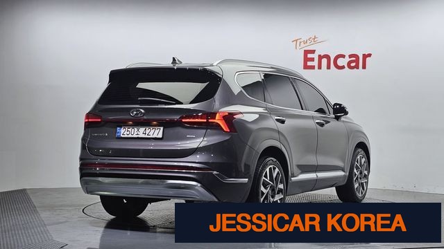 2021 Hyundai The New Santa Fe - Thumbnail 11