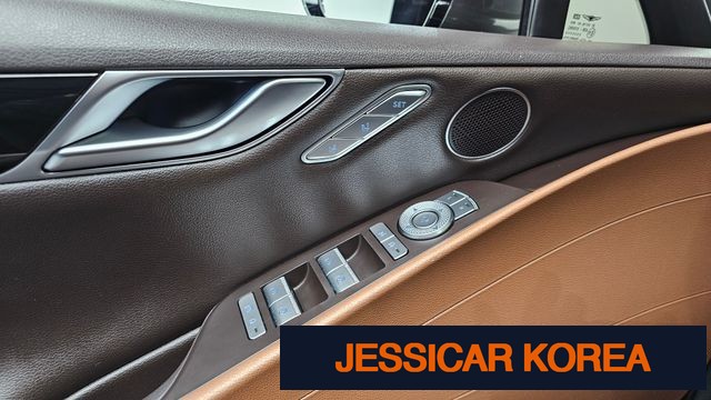 2022 Genesis G80 (RG3) - Thumbnail 2